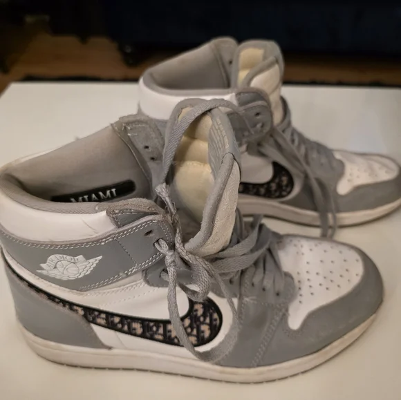 Men's Dior x Air Jordan 1 High Size 8.5 - Picture 10 of 15